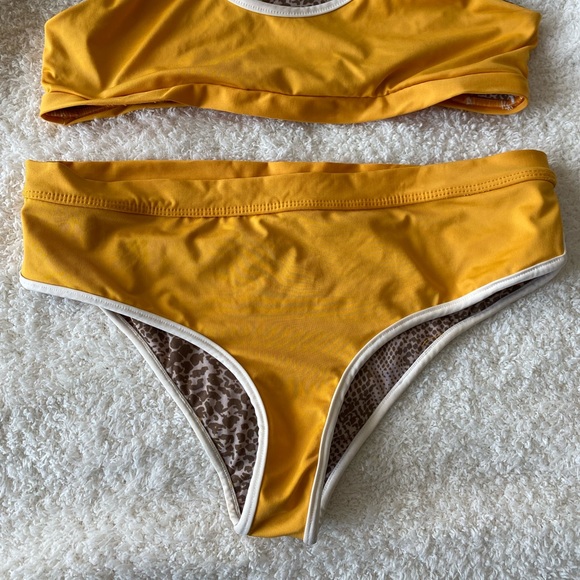 Acacia Swimwear Sumatra Top & Bottom - Picture 4 of 8
